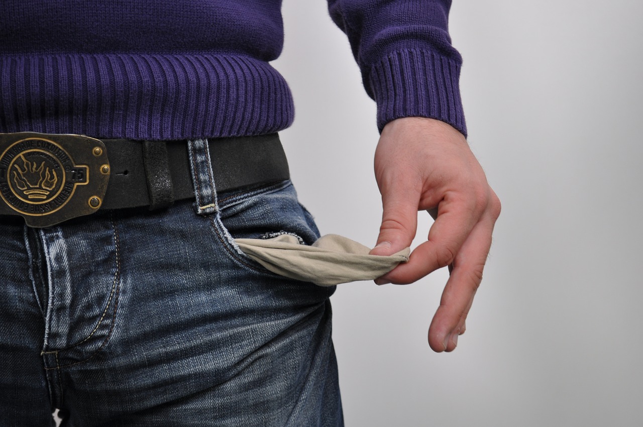 一人暮らしでお金が足りないときの対策は？