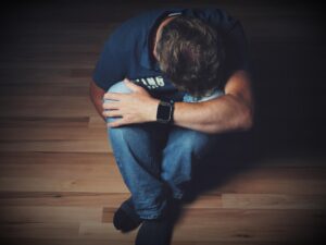 一人暮らしで毎月赤字になる原因は何？