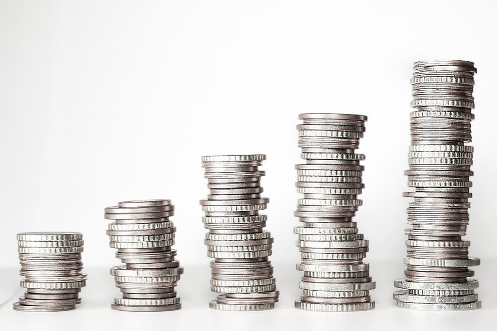 一人暮らしのお金の不安を解消する方法は？